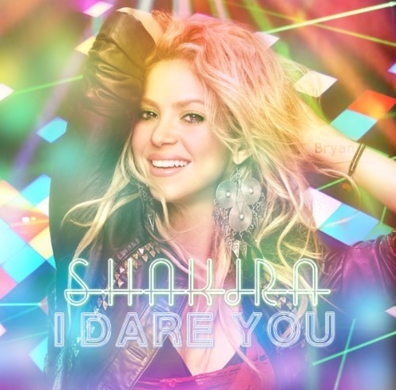 Английские песни ля ля ля. Shakira - la la la обложка.